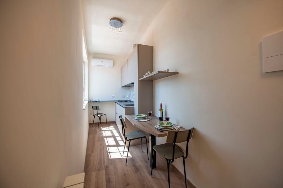 Apartment | Dining room