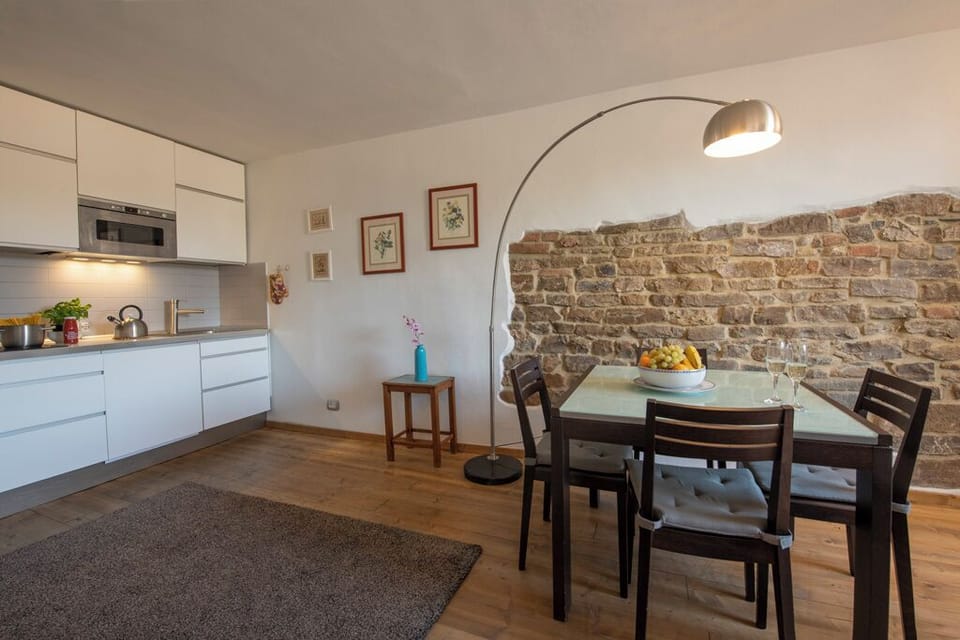 Apartment | Living area | 24-inch flat-screen TV with digital channels
