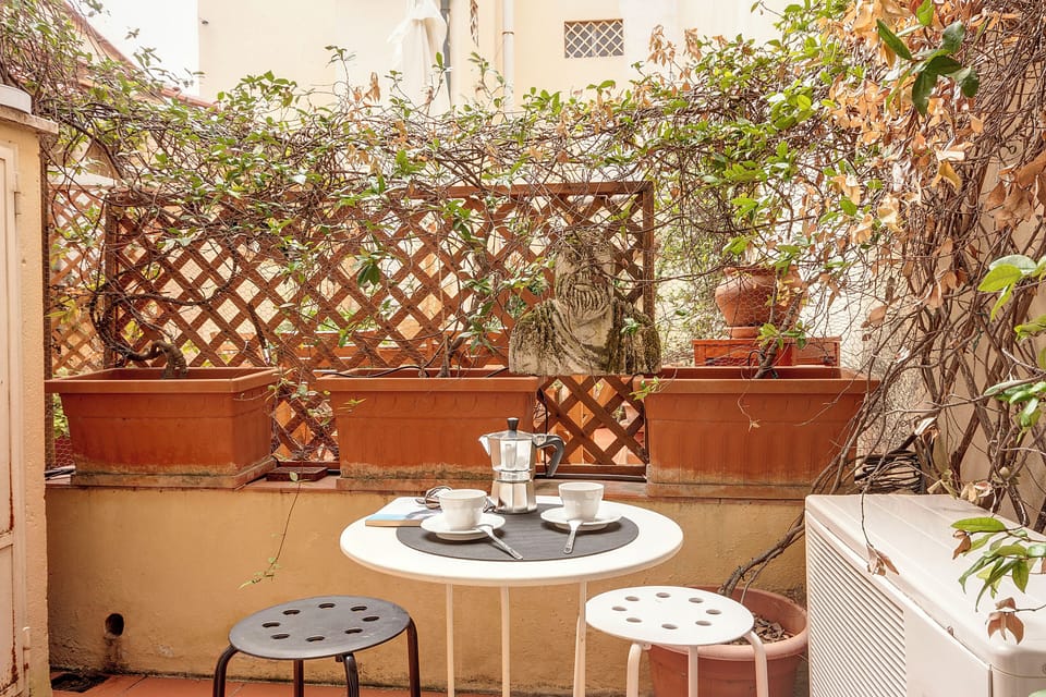 Apartment | Terrace/patio