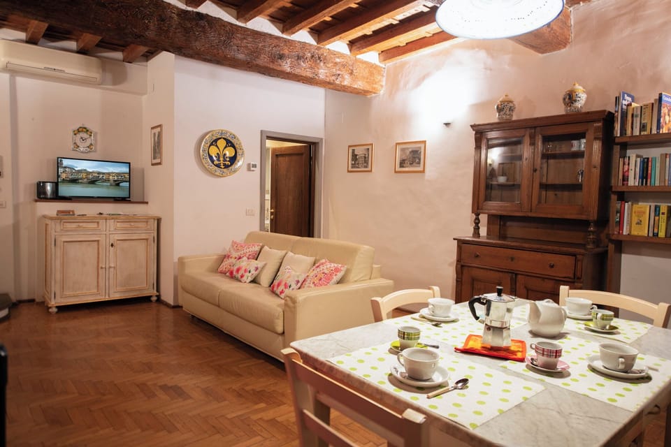 Apartment | Living area | 24-inch flat-screen TV with digital channels, DVD player