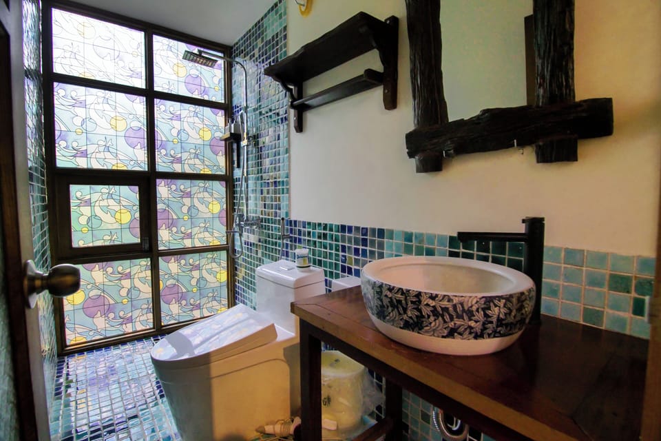 Family Studio Suite, Balcony | Bathroom | Combined shower/tub, free toiletries, hair dryer, towels