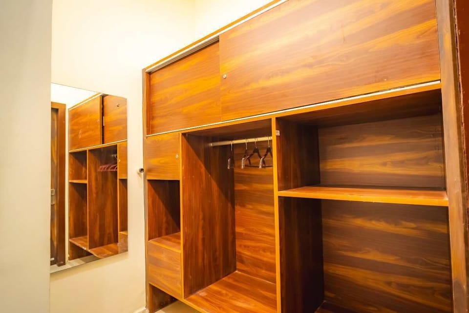 Deluxe Double Room, Mountain View | Egyptian cotton sheets, premium bedding, down comforters, pillowtop beds