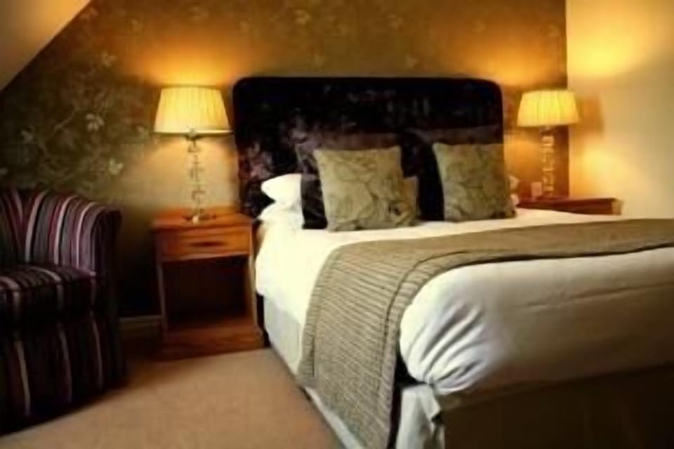 Standard Twin Room | Hypo-allergenic bedding, iron/ironing board, free WiFi, bed sheets
