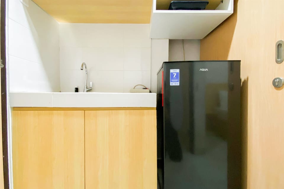 Apartment | Private kitchen | Fridge, stovetop, rice cooker