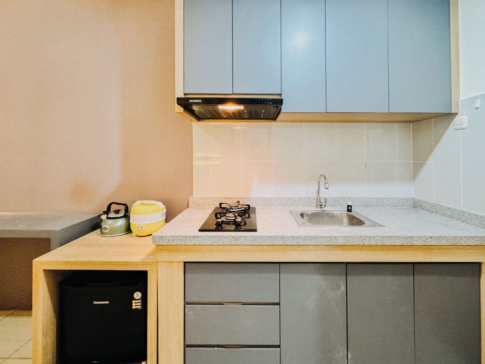 Studio | Private kitchen | Mini-fridge, stovetop, rice cooker