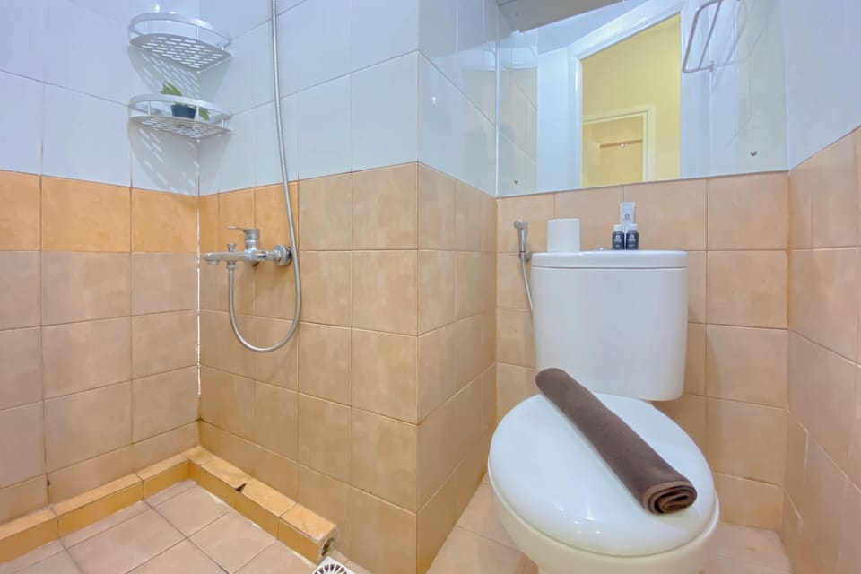 Apartment | Bathroom | Shower, towels