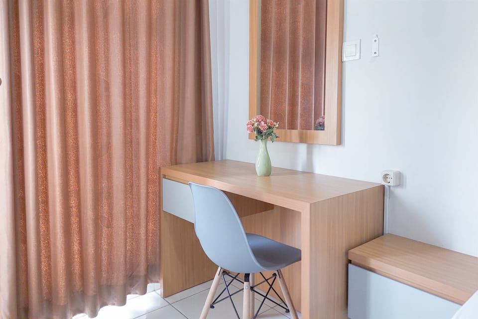 Studio | Desk, free WiFi