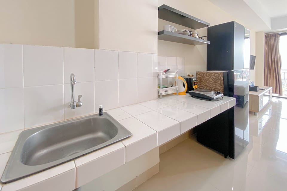 Studio | Private kitchen | Fridge, stovetop, rice cooker