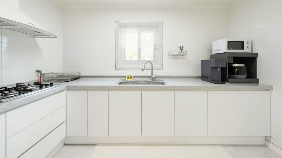 Basic Room, 5 Bedrooms (uramstay) | 5 bedrooms, free WiFi