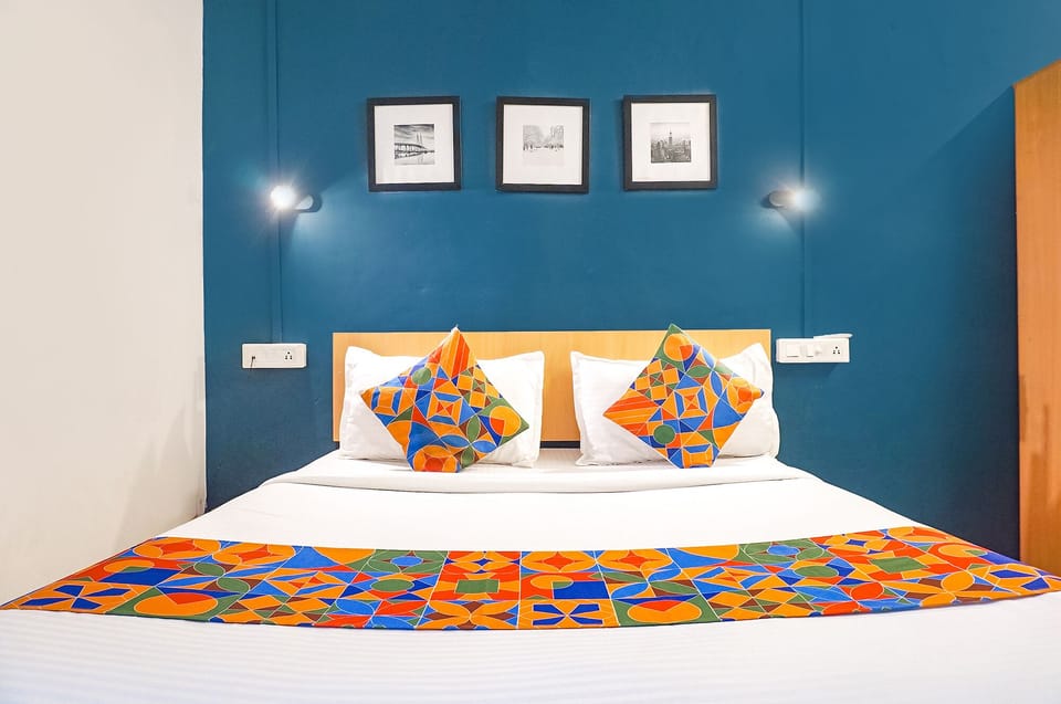Deluxe Room | Egyptian cotton sheets, premium bedding, in-room safe, free WiFi
