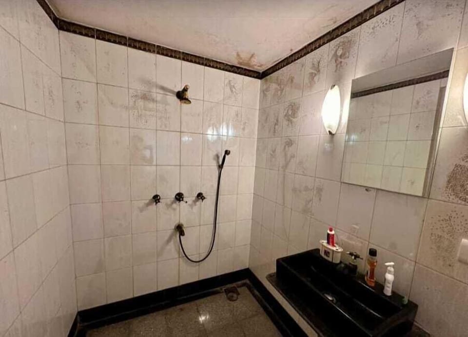 Shahab Bungalow Villa in Mumbai