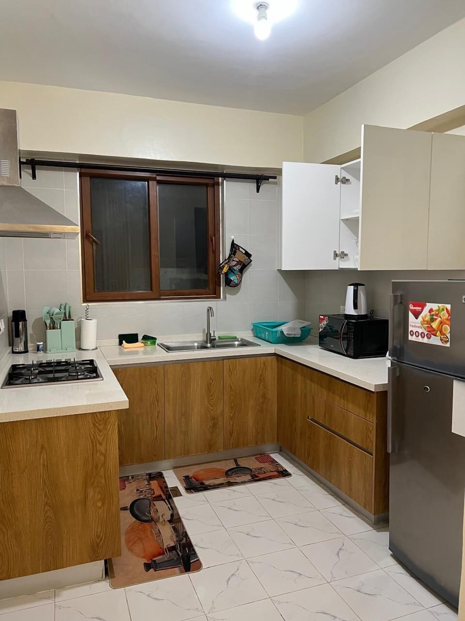 Cookware/dishes/utensils