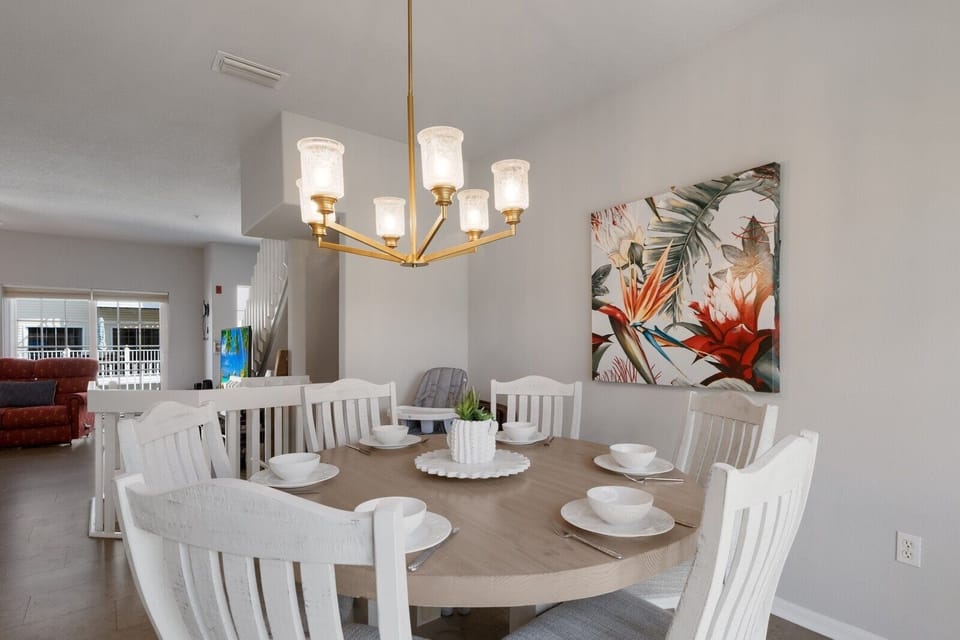 Townhome, 3 Bedrooms | Dining