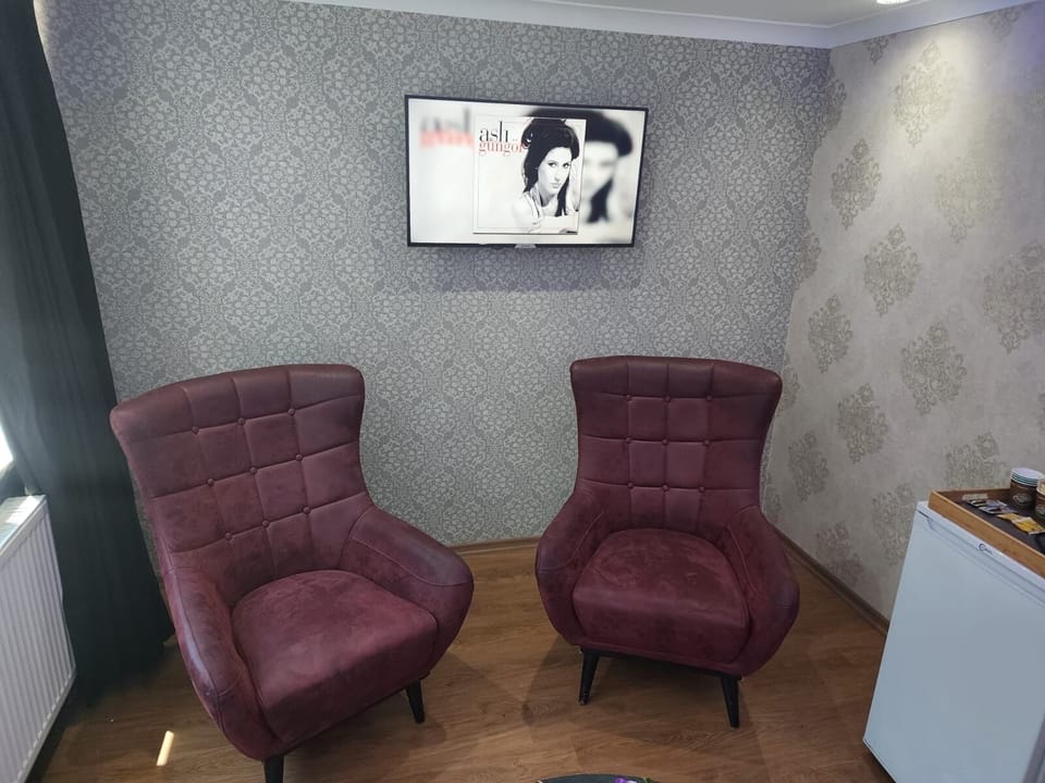 Economy Double or Twin Room | Premium bedding, desk, laptop workspace, soundproofing