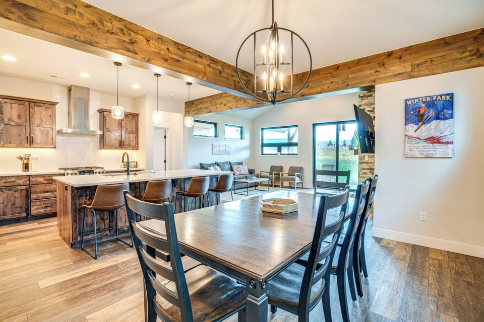 House (4 Bedrooms) | Interior