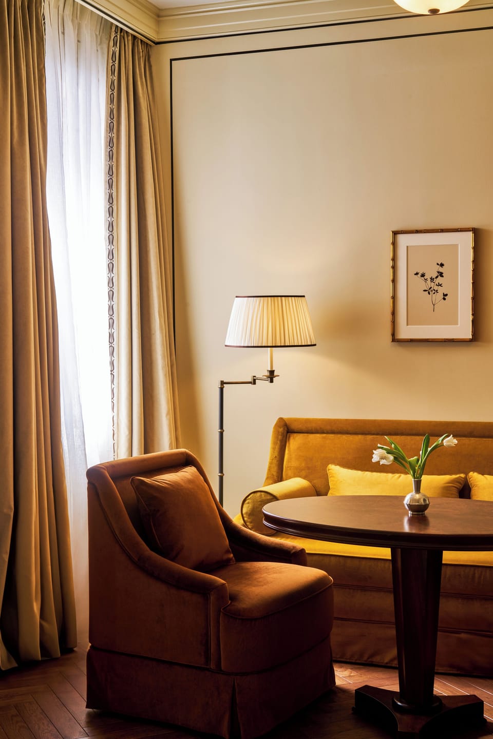 Studio (Atrium) | In-room safe, desk, iron/ironing board, free WiFi