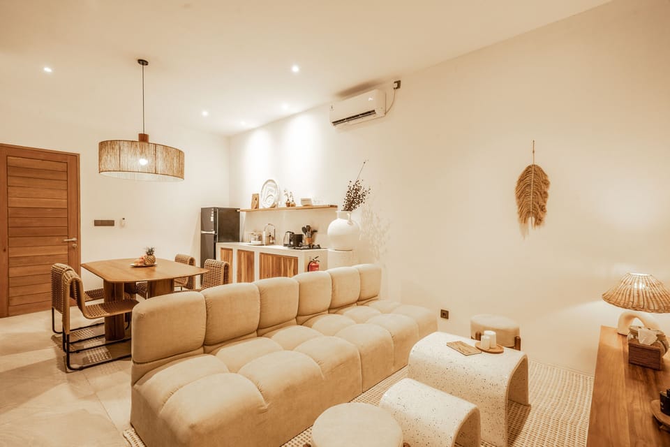 Villa, 2 Bedrooms, Pool View | Living room