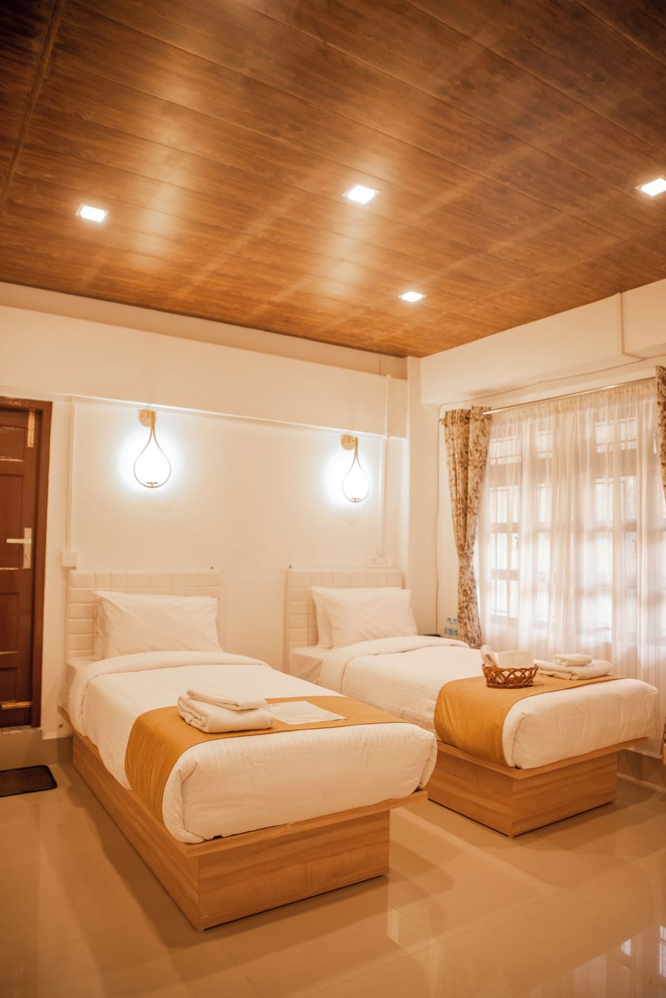 Family Room, Balcony, City View | Desk, laptop workspace, free WiFi
