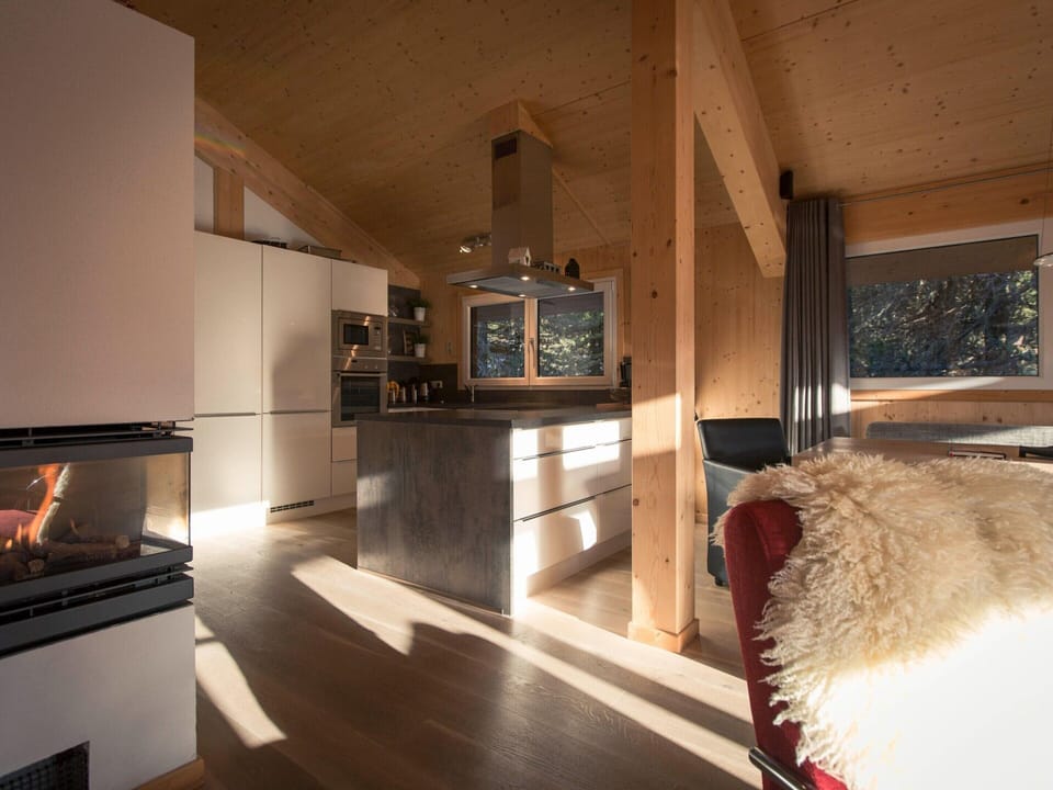 Chalet | Private kitchen | Electric kettle, toaster