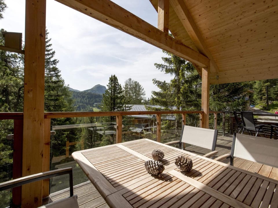 Chalet | Balcony