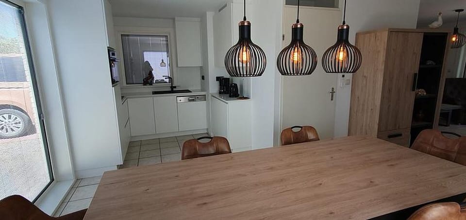 House | Dining