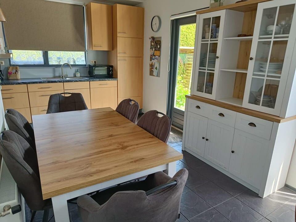 House | Dining