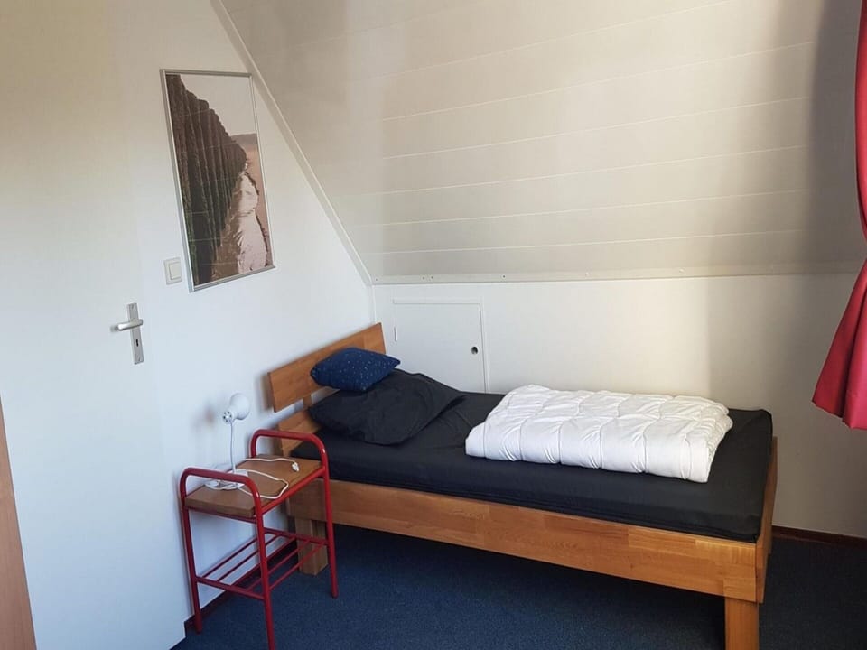 House | 3 bedrooms, individually furnished