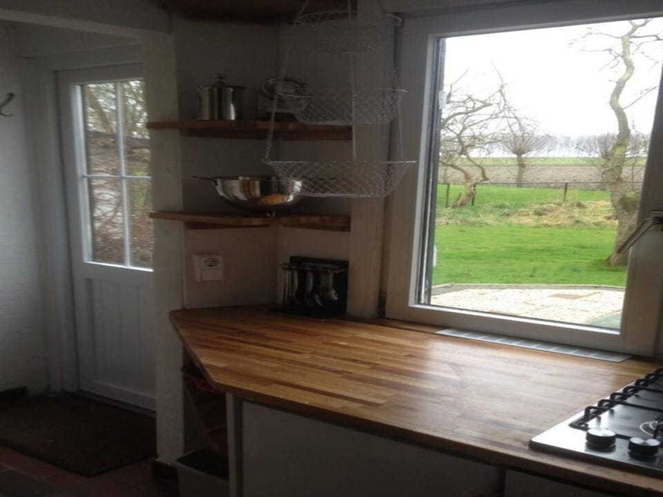 House | Private kitchen | Electric kettle, toaster