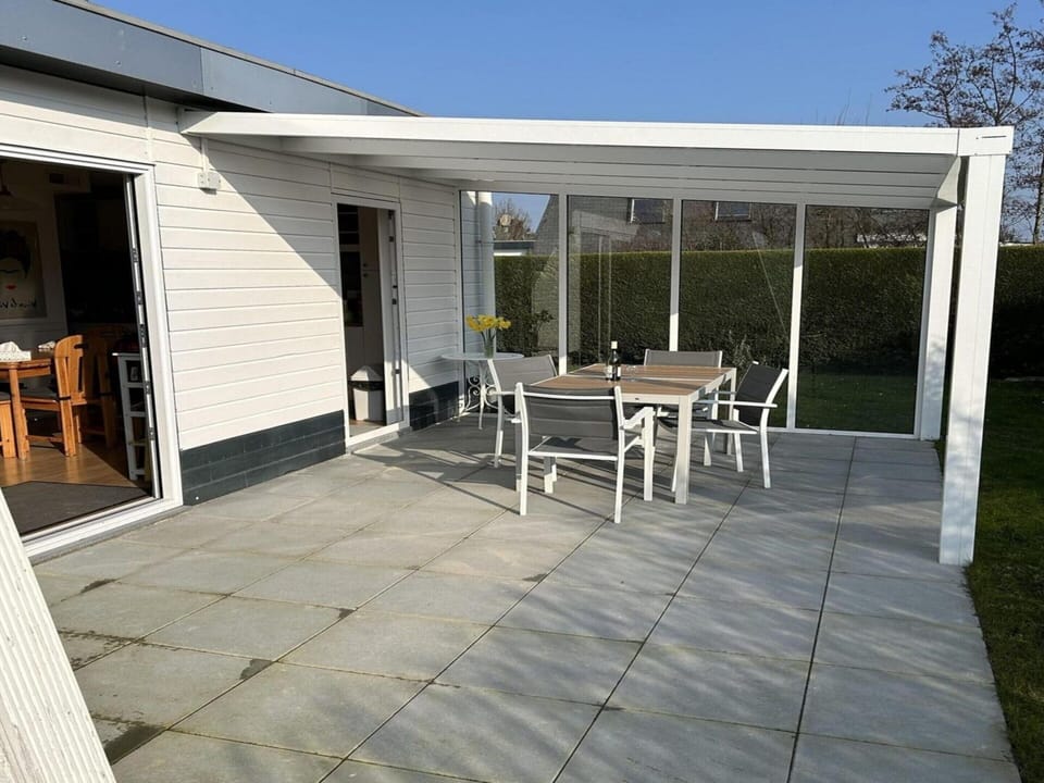 House | Dining