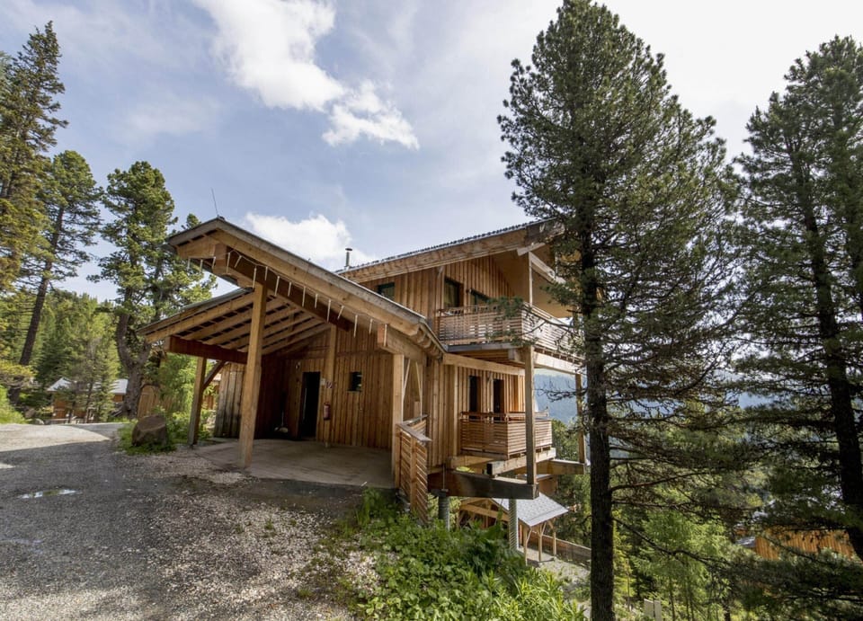 Chalet | Exterior