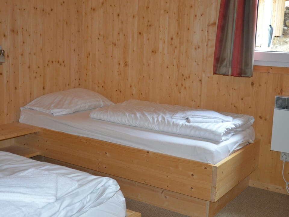 Chalet | 6 bedrooms, individually furnished, bed sheets