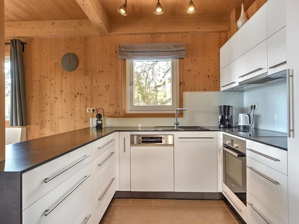 Chalet | Private kitchen | Highchair