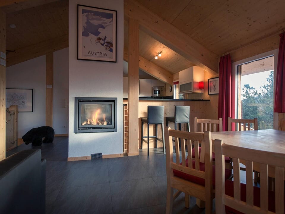 Chalet | Dining