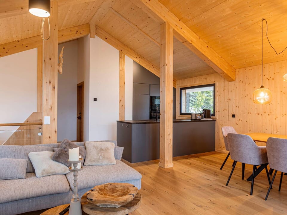 Chalet | Dining