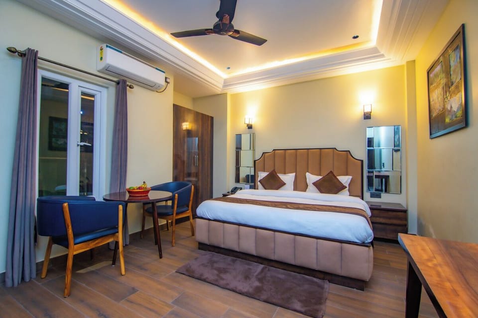 Premium Room, Balcony, City View | In-room safe, desk, laptop workspace, soundproofing