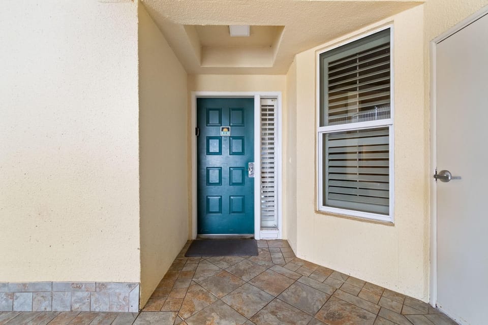 Condo, Multiple Beds (Beach Colony Tower 1C) | Interior