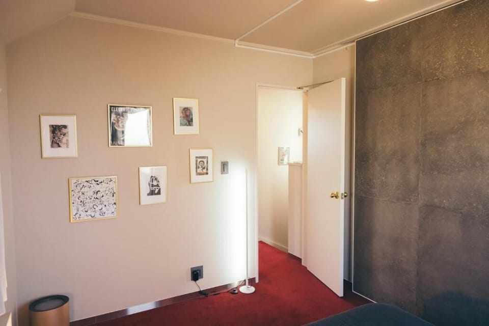 2 bedrooms, WiFi (free)