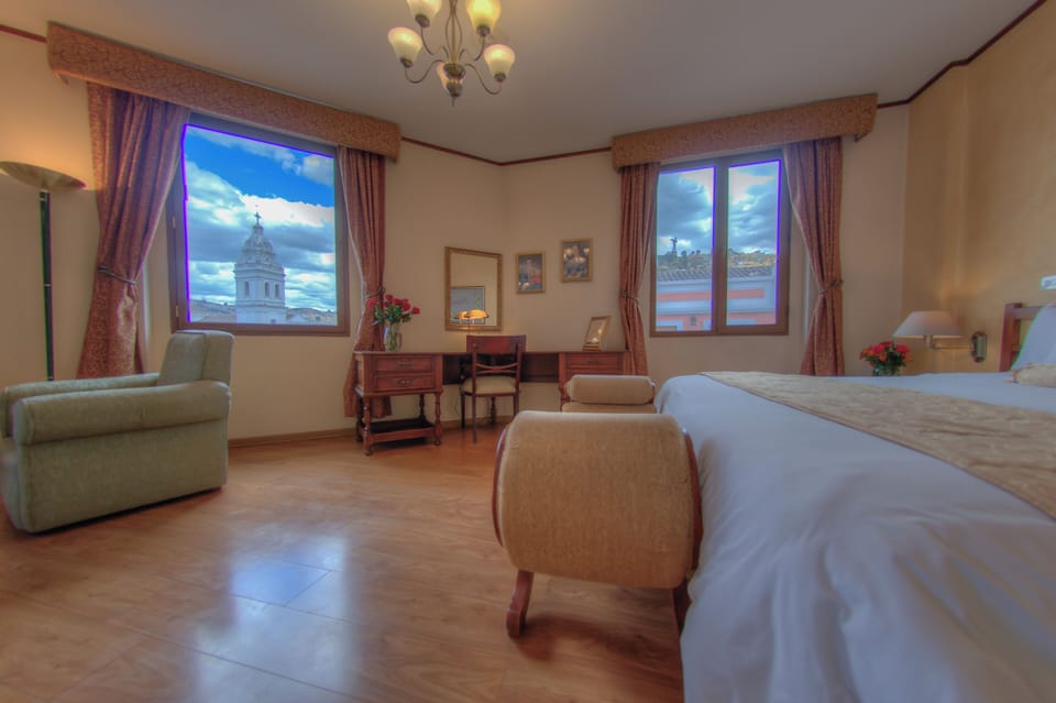 Superior Room | In-room safe, laptop workspace, blackout drapes, soundproofing