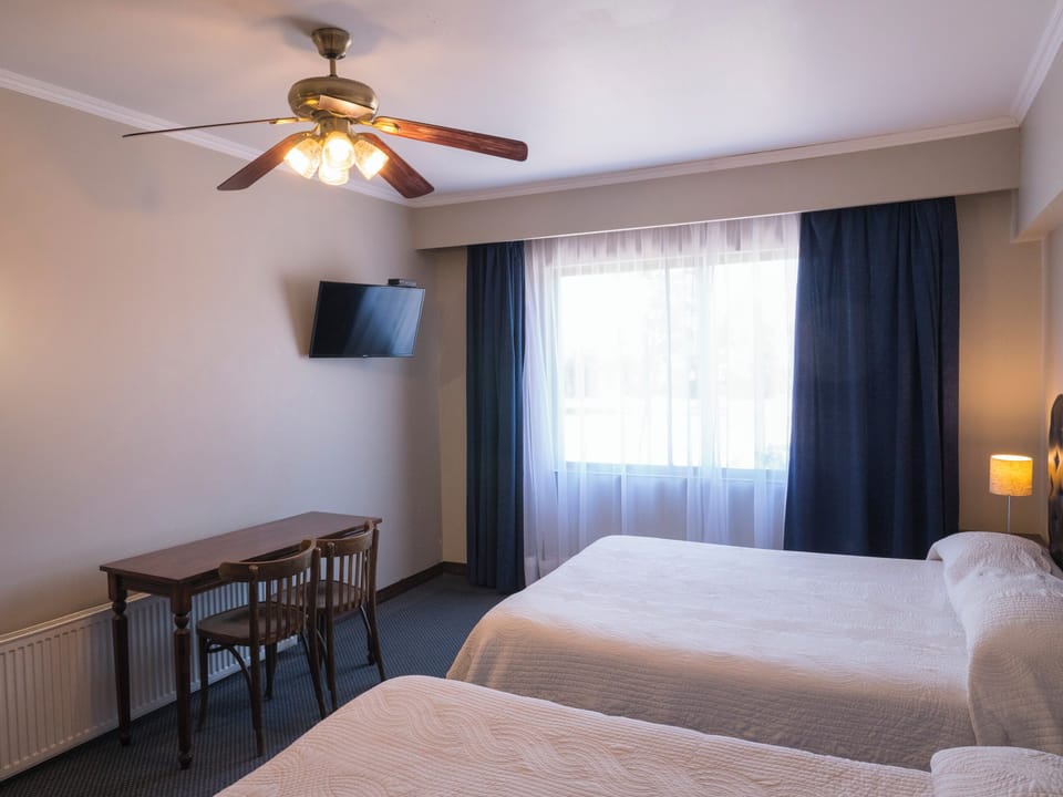 Standard Twin Room, Valley View | WiFi (free)