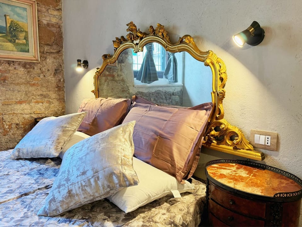 Romantic Double Room | Free WiFi