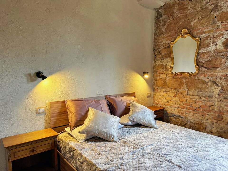 Classic Triple Room | Free WiFi
