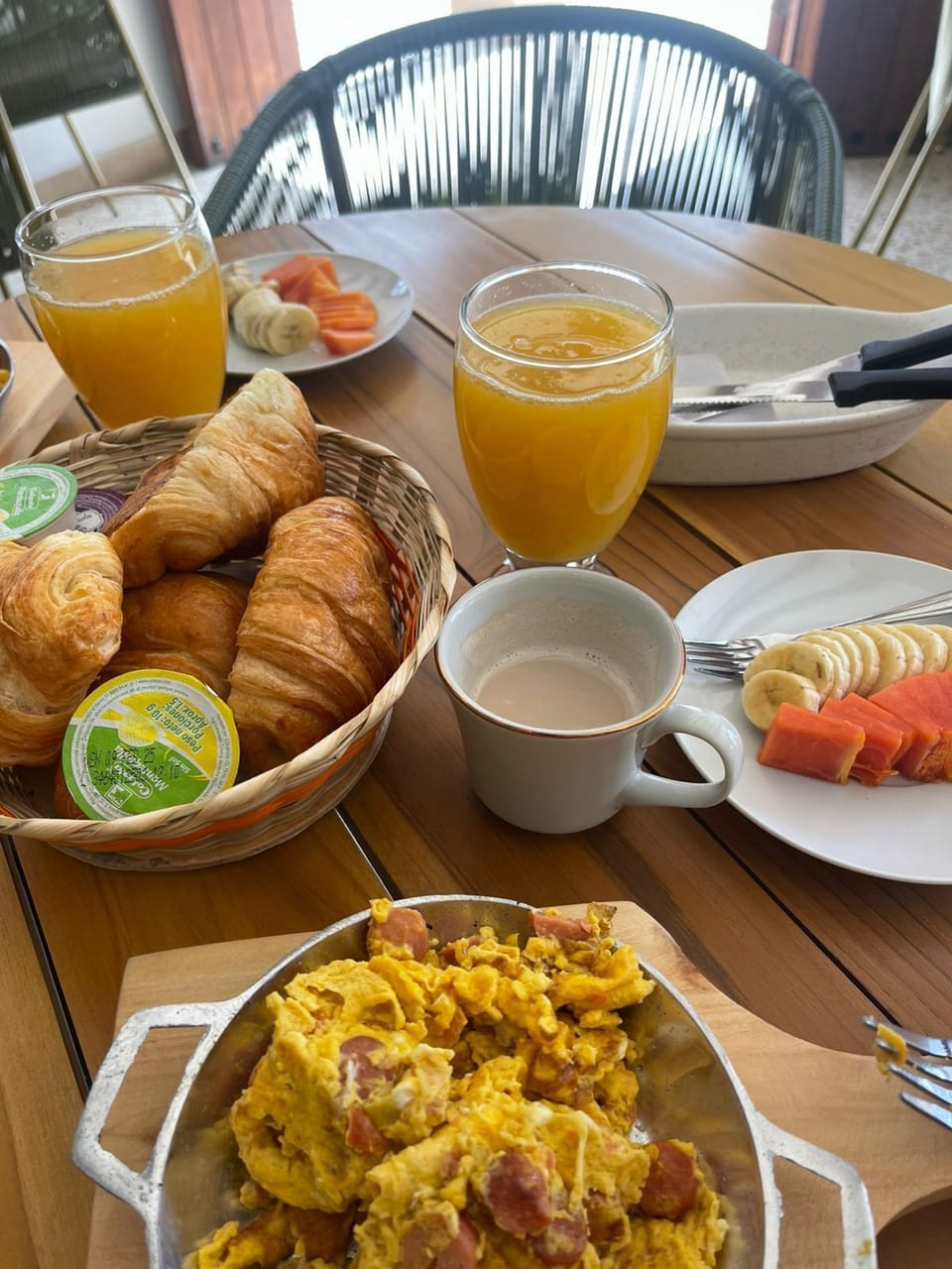 Free daily continental breakfast