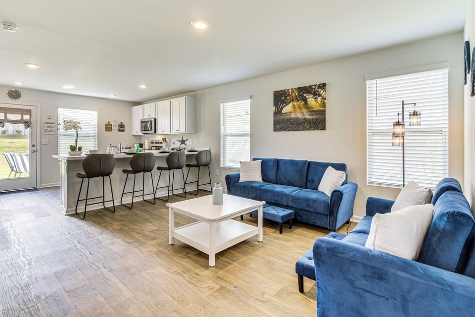 House (2 Bedrooms) | Interior