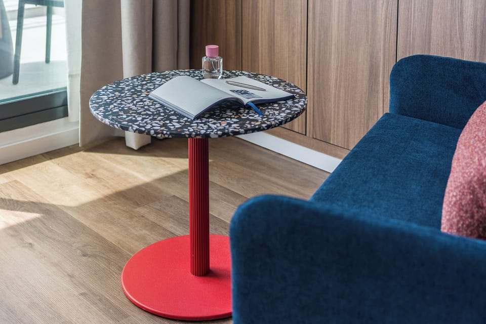 Superior Twin Room, Sea View | In-room safe, desk, blackout drapes, WiFi (free)