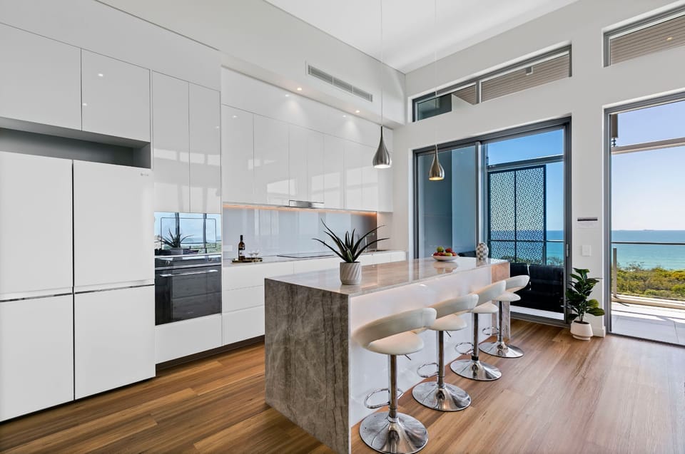 Luxury Penthouse, 3 Bedrooms, Ocean View (Oceanus) | Private kitchen