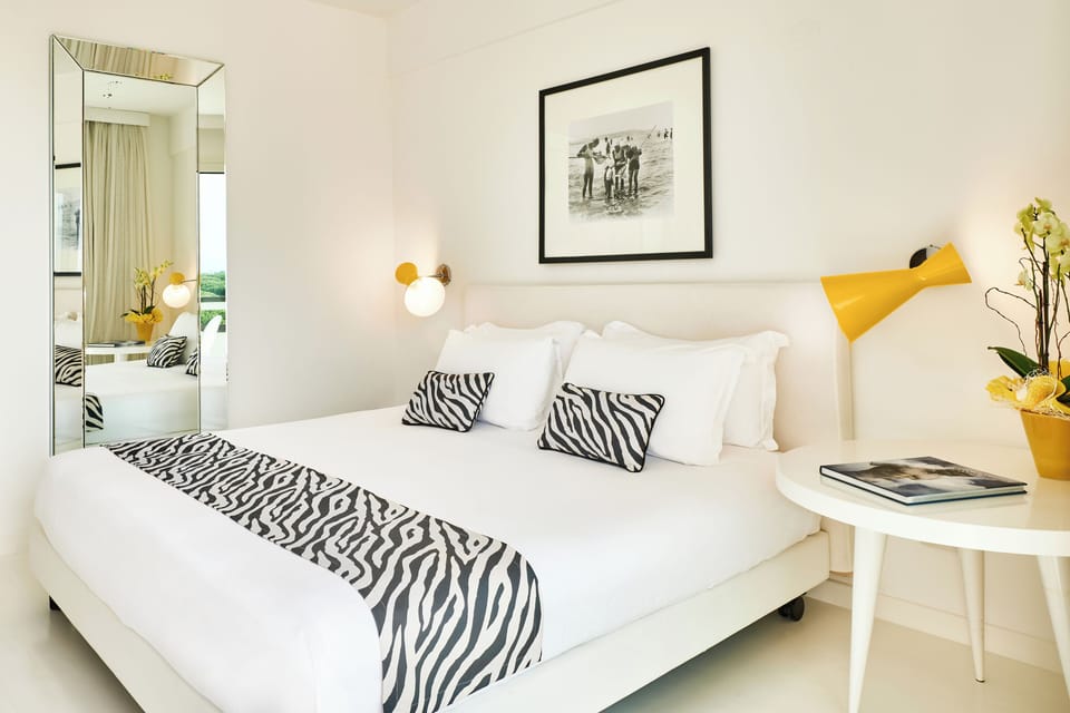 Shower, free toiletries, hair dryer, bathrobes