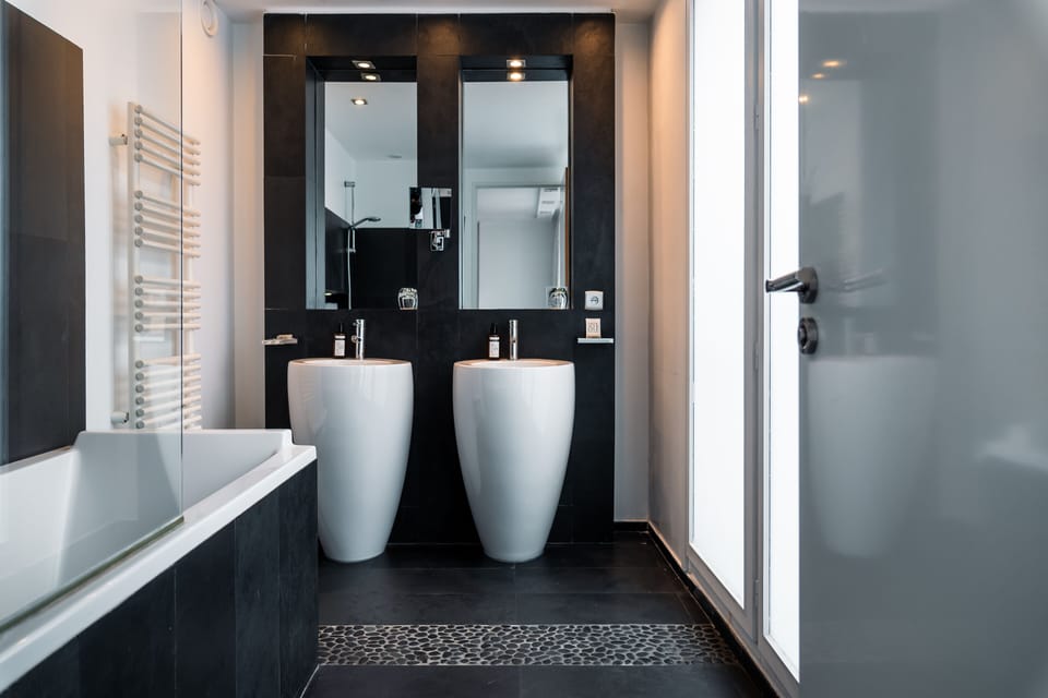 Superior Double or Twin Room | Bathroom | Free toiletries, hair dryer, towels, soap