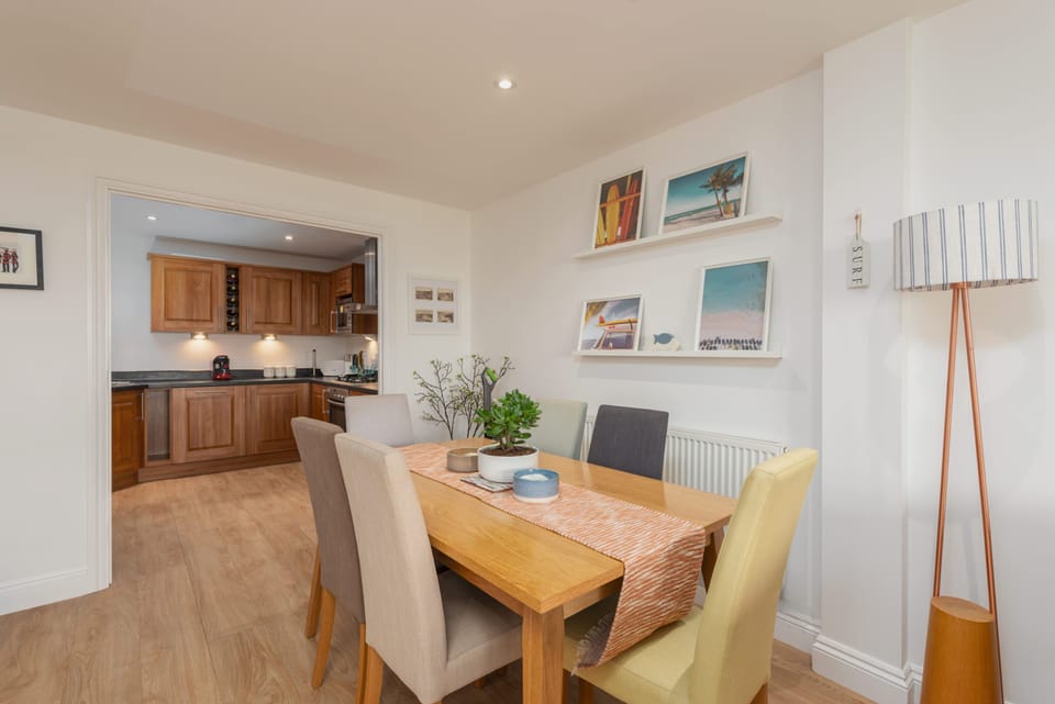 House, Accessible | 2 bedrooms, desk