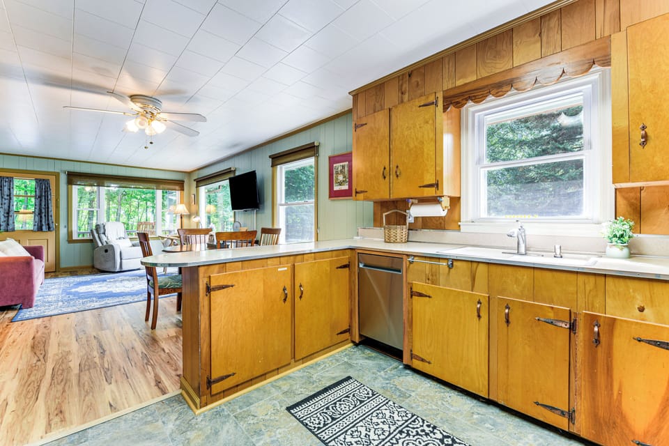 Cottage (2 Bedrooms) | Interior