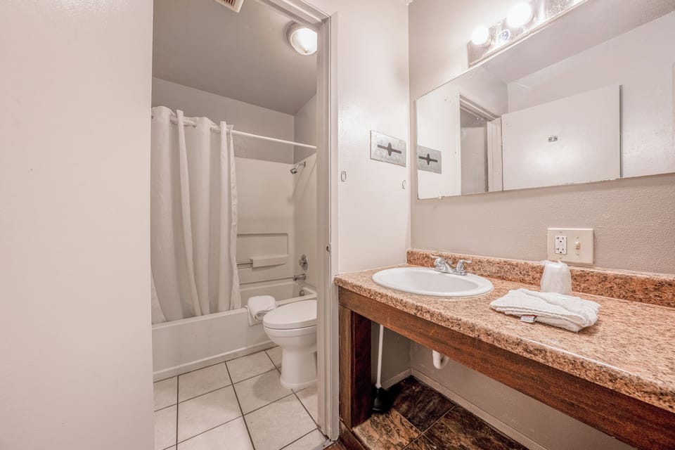 Free toiletries, hair dryer, towels